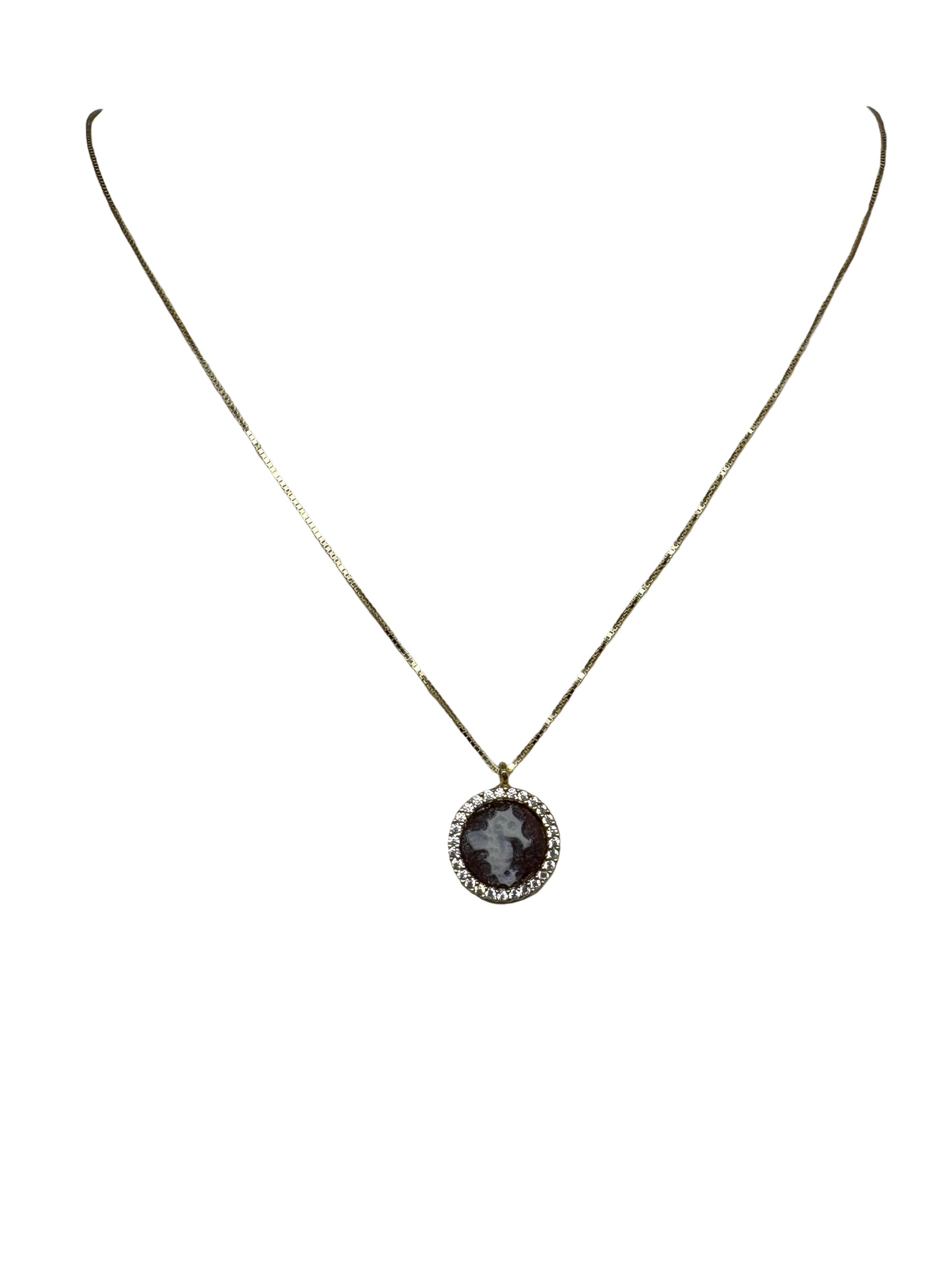 Collana in Cammeo incisione "Cavalluccio Marino"