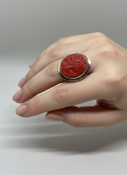 Anello in Cammeo e Pasta di Corallo