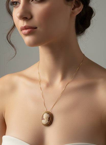 Spilla Pendente in Cammeo incisione "Profilo di Donna"