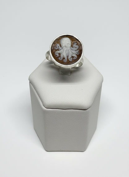 Anello in Cammeo Artistico incisione "Polpo"