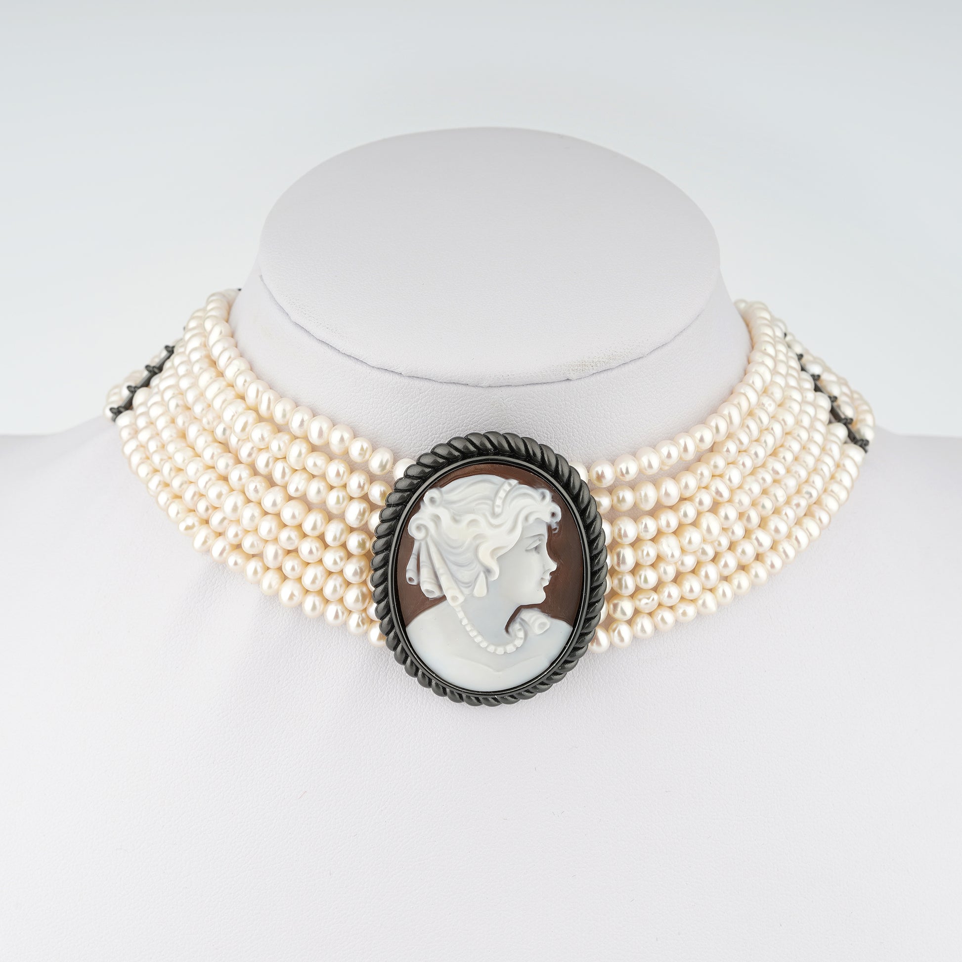 Collana-Cameo-Italiano-Raffaello-Cammeo-Profilo-Donna-Rodio-Nero