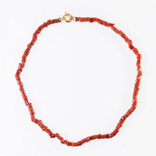 Collana-Corallo-Rosso-il-piccolo-museo-del-cammeo