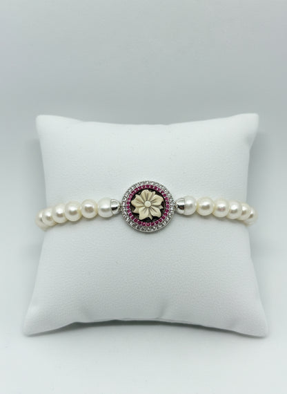Bracciali in Perle e Cammeo incisione "Fiore