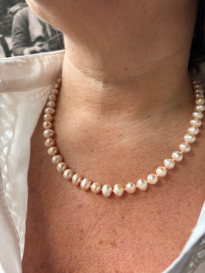 Collana di Perle Rosa