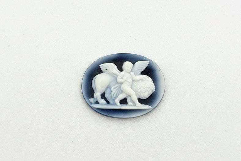 Cammeo Nudo in Agata incisione Putto