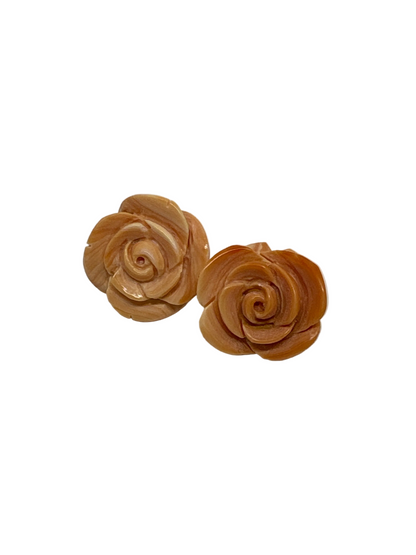 Orecchini incisi su Conchiglia "Rose"