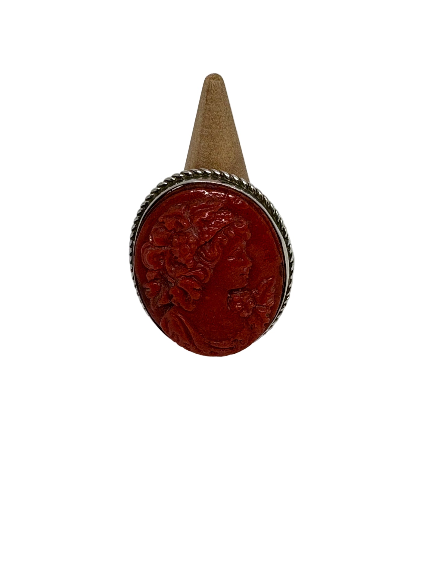 Anello in Cammeo e Pasta di Corallo