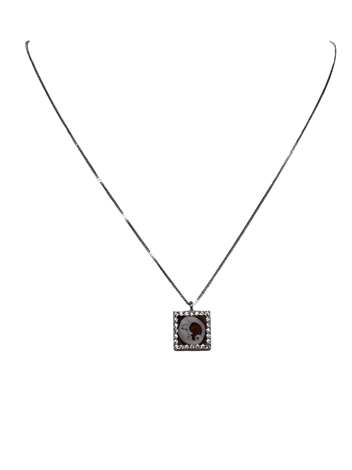 Collana in Cammeo incisione "Luna"