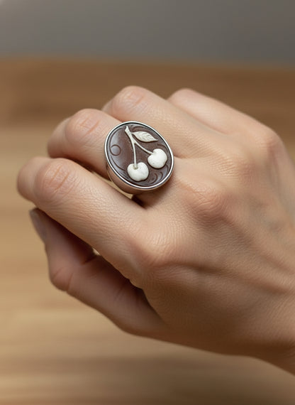 Anello Cammeo Incisione "Ciliegia"