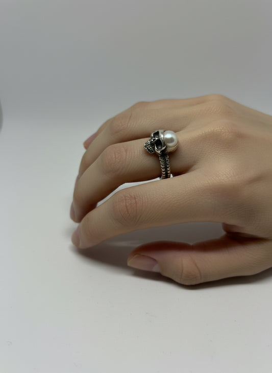 Anello in Argento "Incisione Teschio"