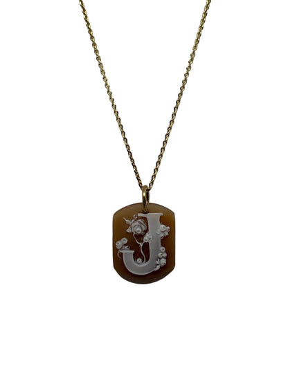 Pendente in Cammeo incisione "Lettera J"