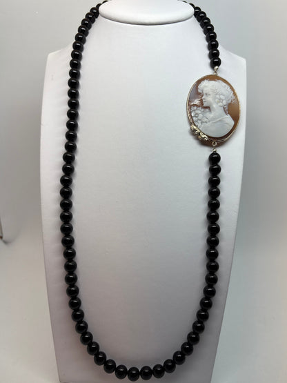 Collana in Agata e Cammeo incisione "Profilo di Donna"
