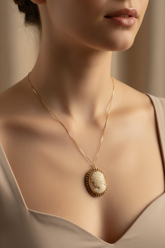 Spilla Pendente in Cammeo incisione "Profilo di Donna"