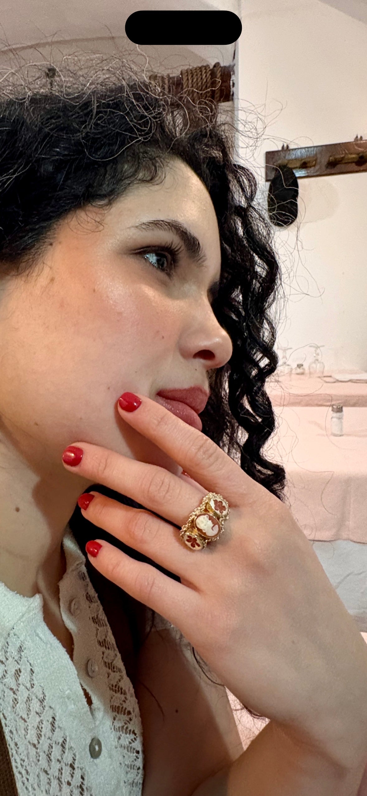 Anello Tris Cammeo Incisione "Profilo di Donna e Fiori"