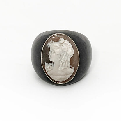 Cameo Ring Profile Woman