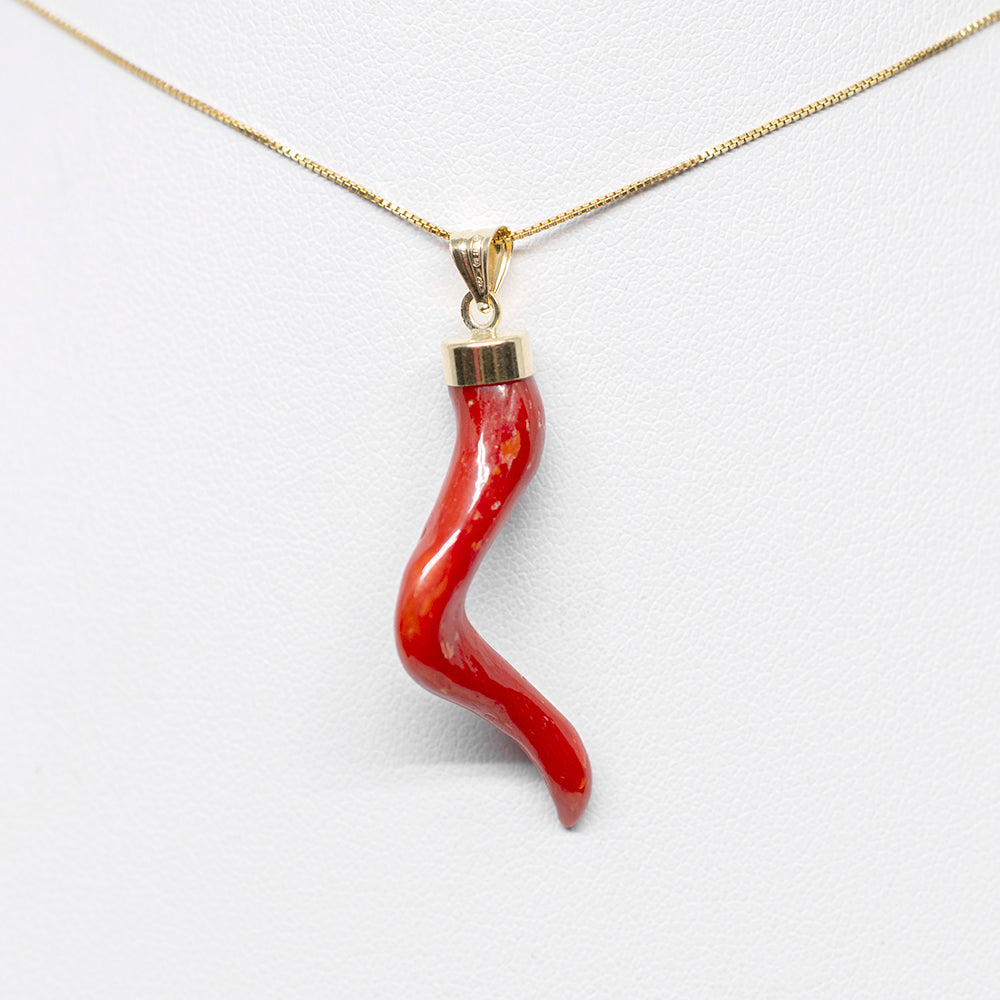 Pendente-Corallo-Rosso-Cornetto-Portafortuna