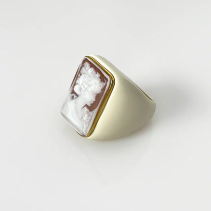 Cameo Ring Profile Woman