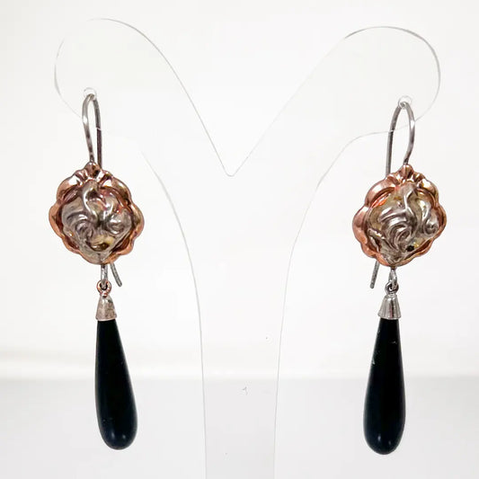 Fantasy Earrings in Silver and Agate