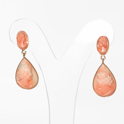 Orecchini In Corallo con incisione Cammeo