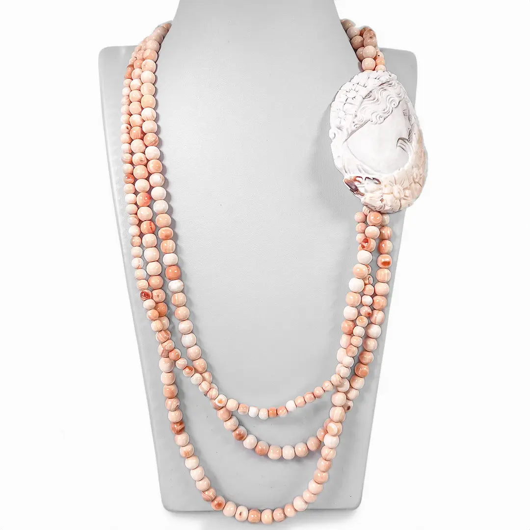 Collana Perle di Conchiglia con Cammeo