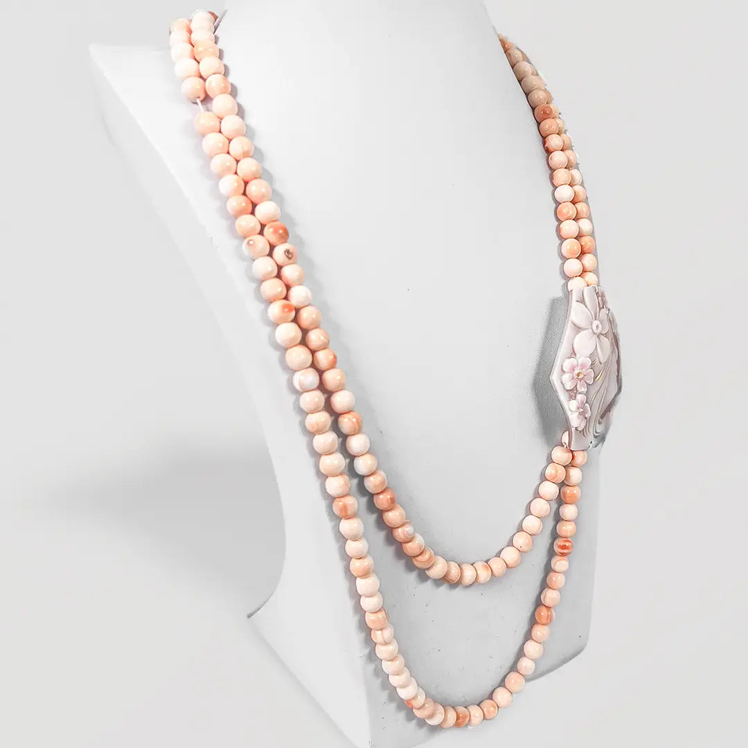 Collana Perle di Conchiglia con Cammeo