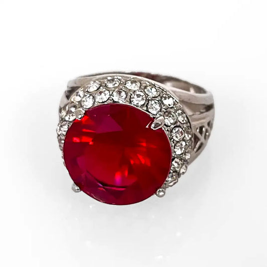 Anello in Argento con Pietra Rossa e Zirconi