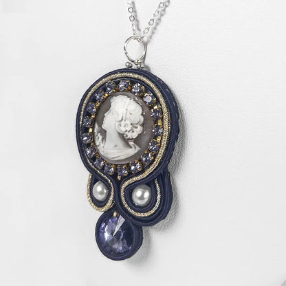 Collana Cammeo in Soutache
