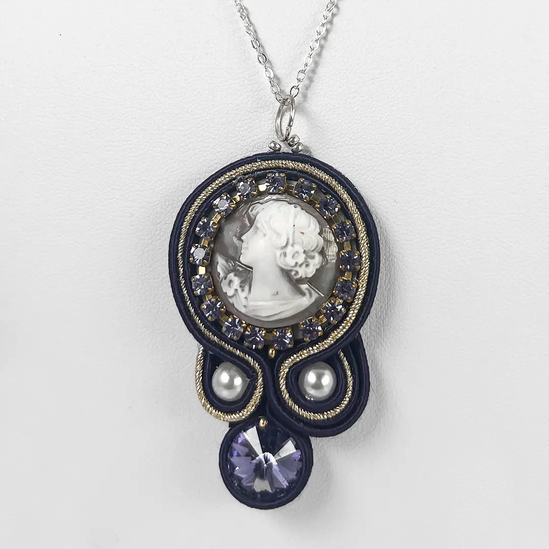 Collana Cammeo in Soutache