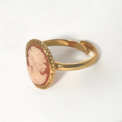 Cameo Ring Profile Woman