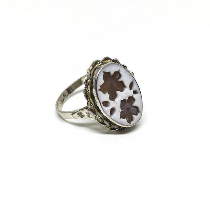 Cameo Ring Reverse Engraving Flowers