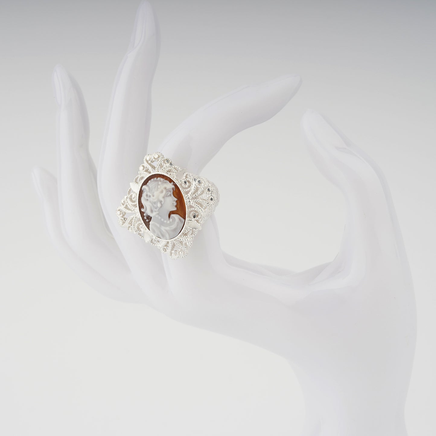Anello-Anne-Cammeo-Profilo Donna-Rodio-Bianco