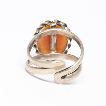 Cameo Bouquet Ring