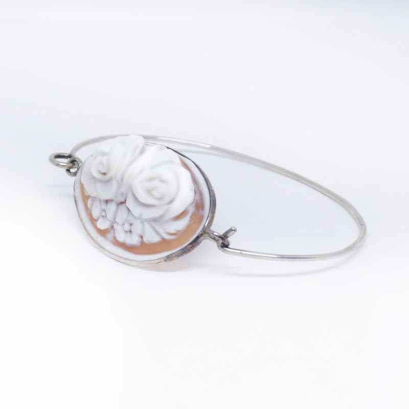 Bracciale-cammeo-incisione-fiori