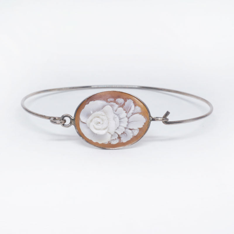 Bracciale-cammeo-incisione-fiori