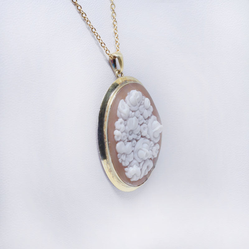 Pendente-Cammeo-Incisione-Fiori-Oro