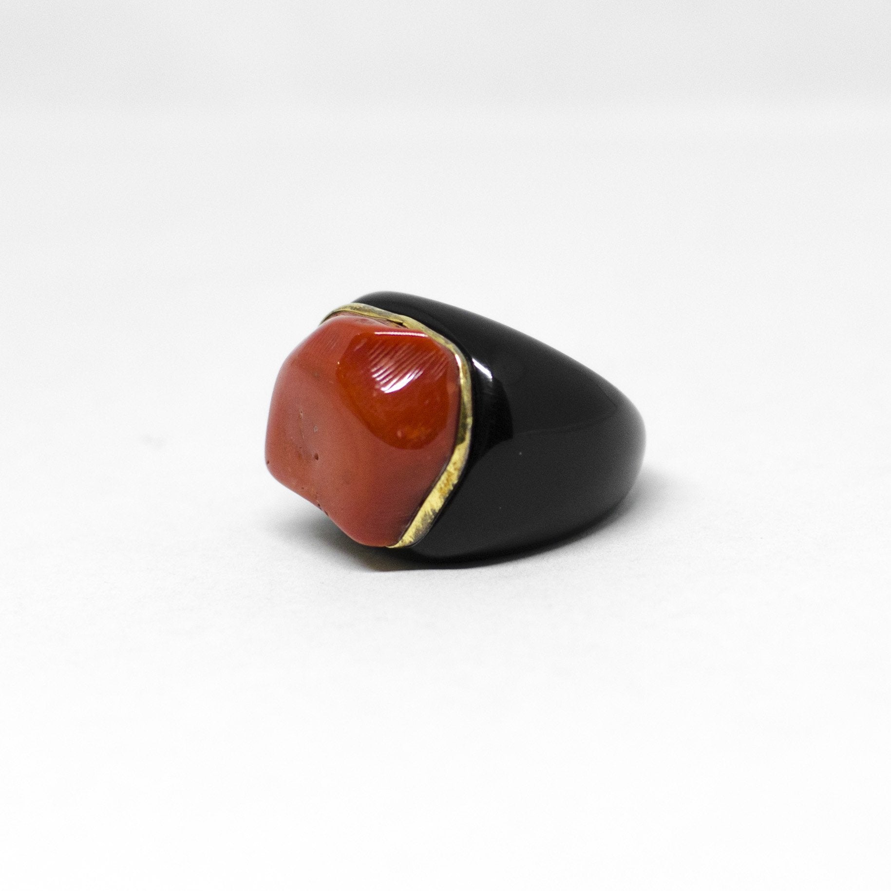 Anello-in-Corallo-Rosso