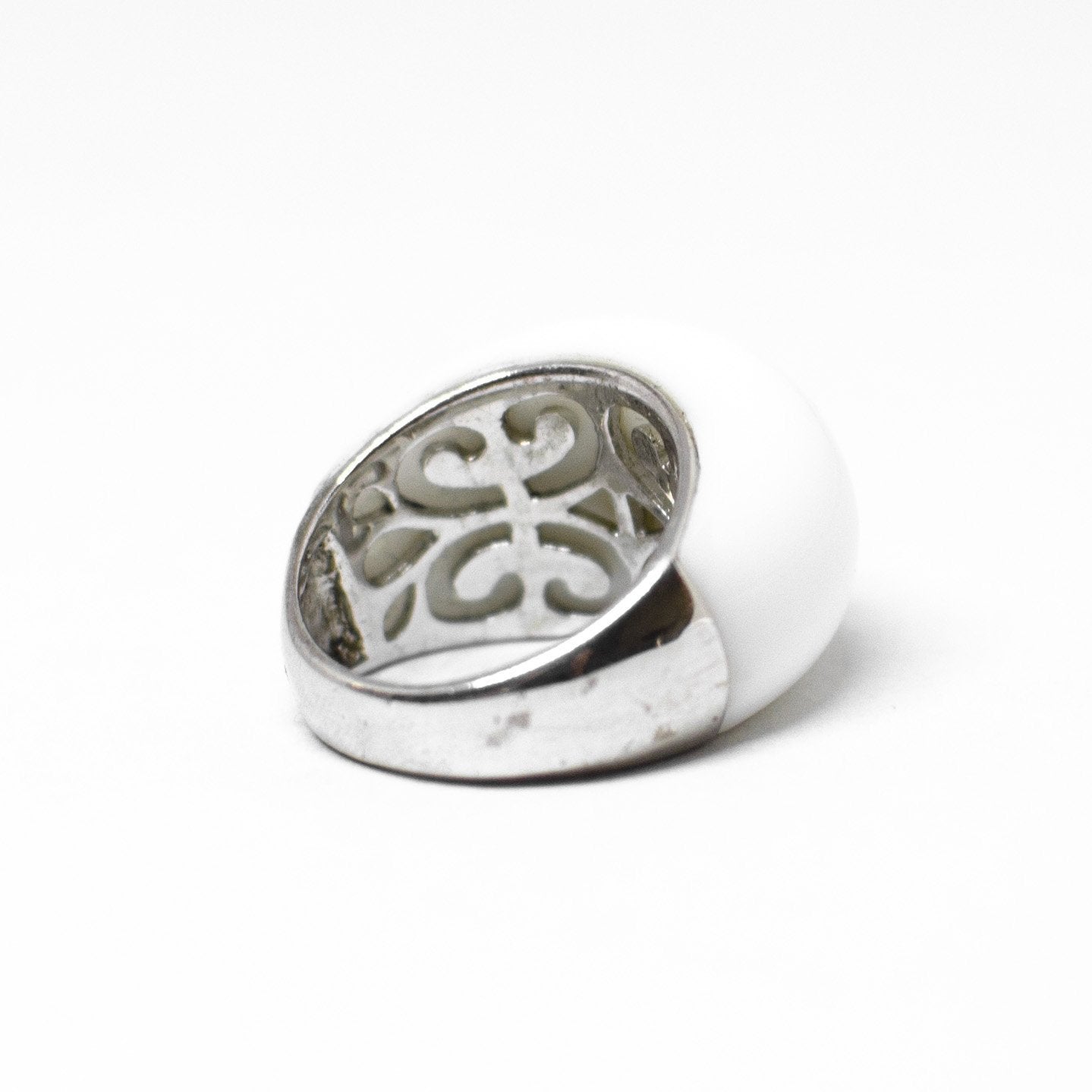 Agate and zirconia ring