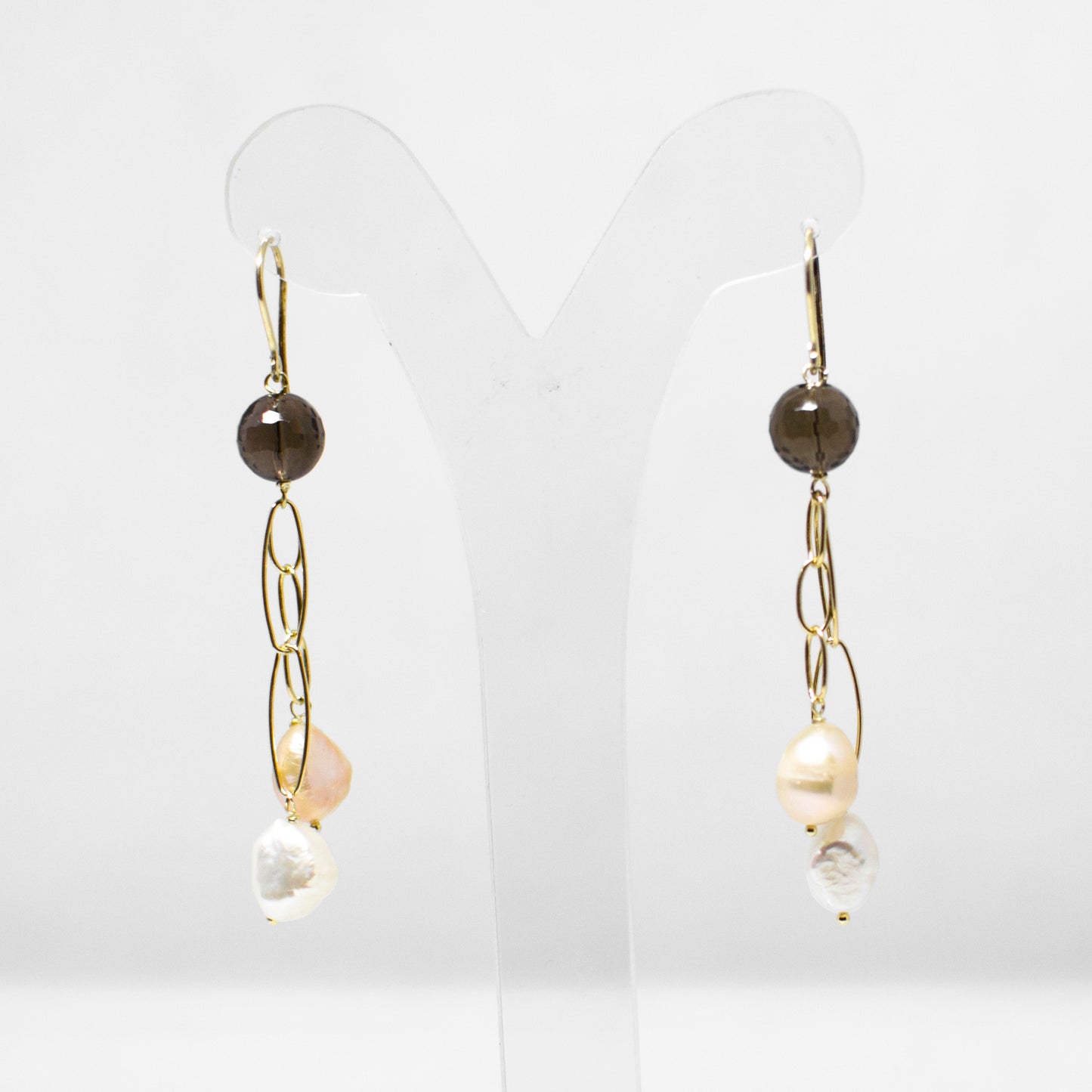 Agate and pearl earrings