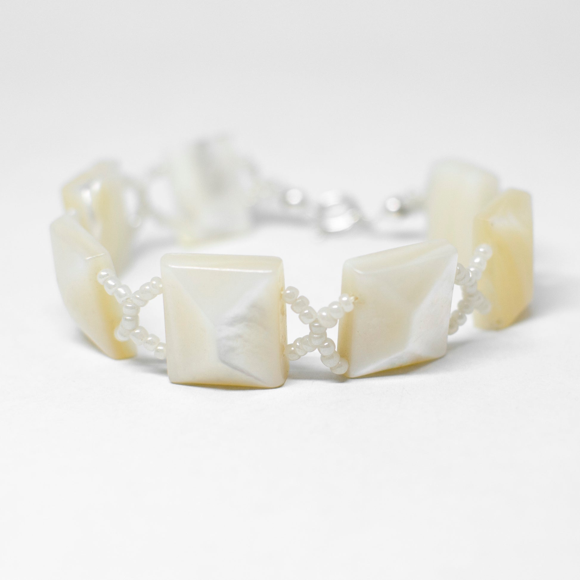 Bracciale-in-Madreperla