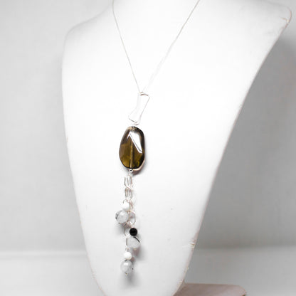 Silver and agate pendant