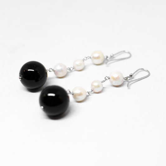 Pearl and agate earrings