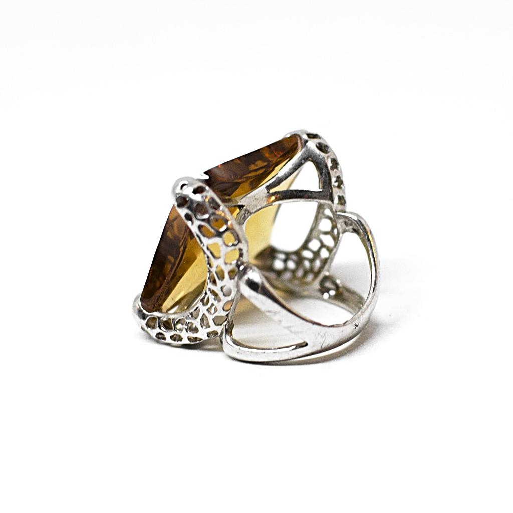 Silver and agate ring