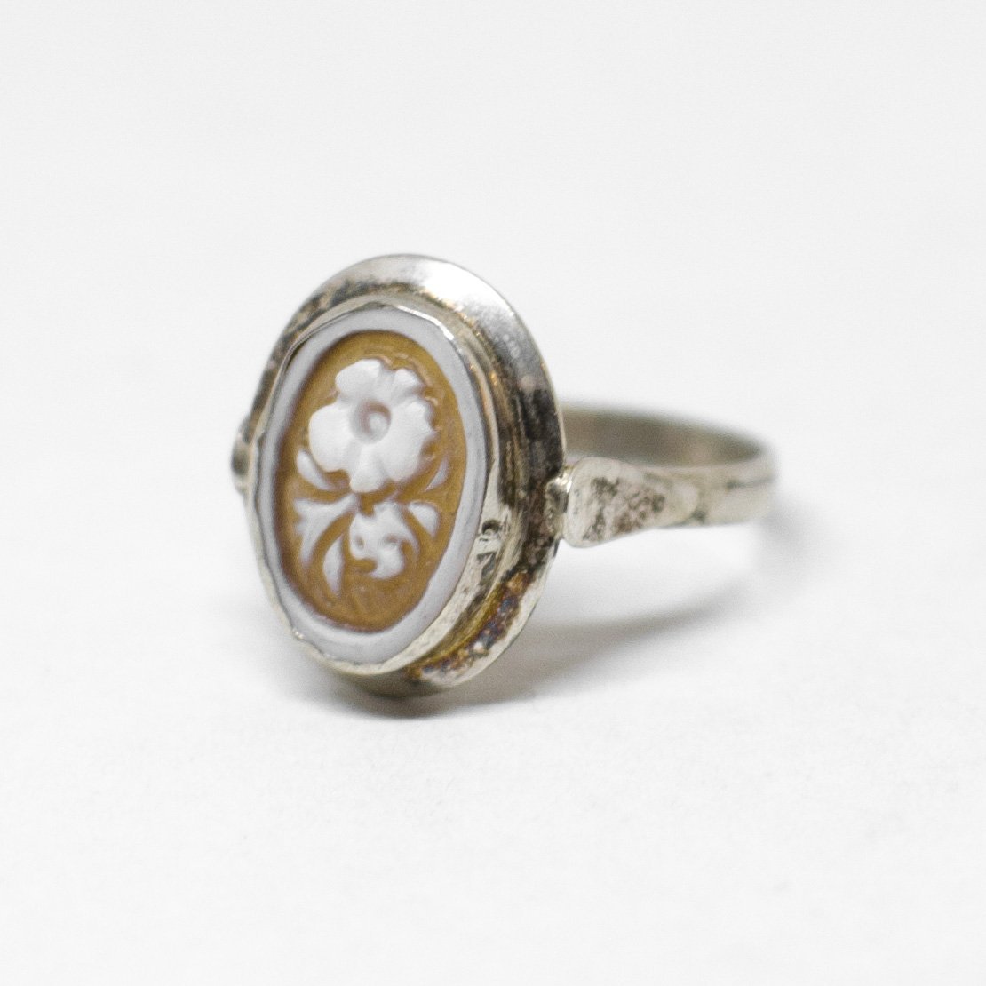 Cameo Ring Engraving Flowers (different styles)
