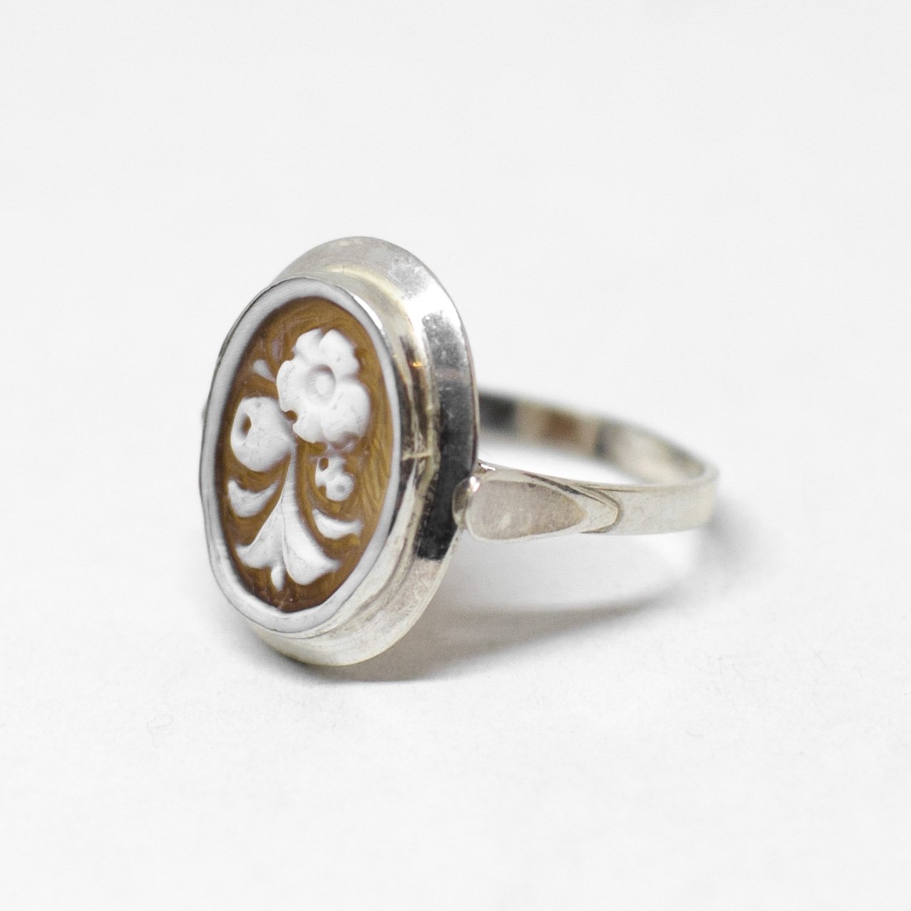 Cameo Ring Engraving Flowers (different styles)