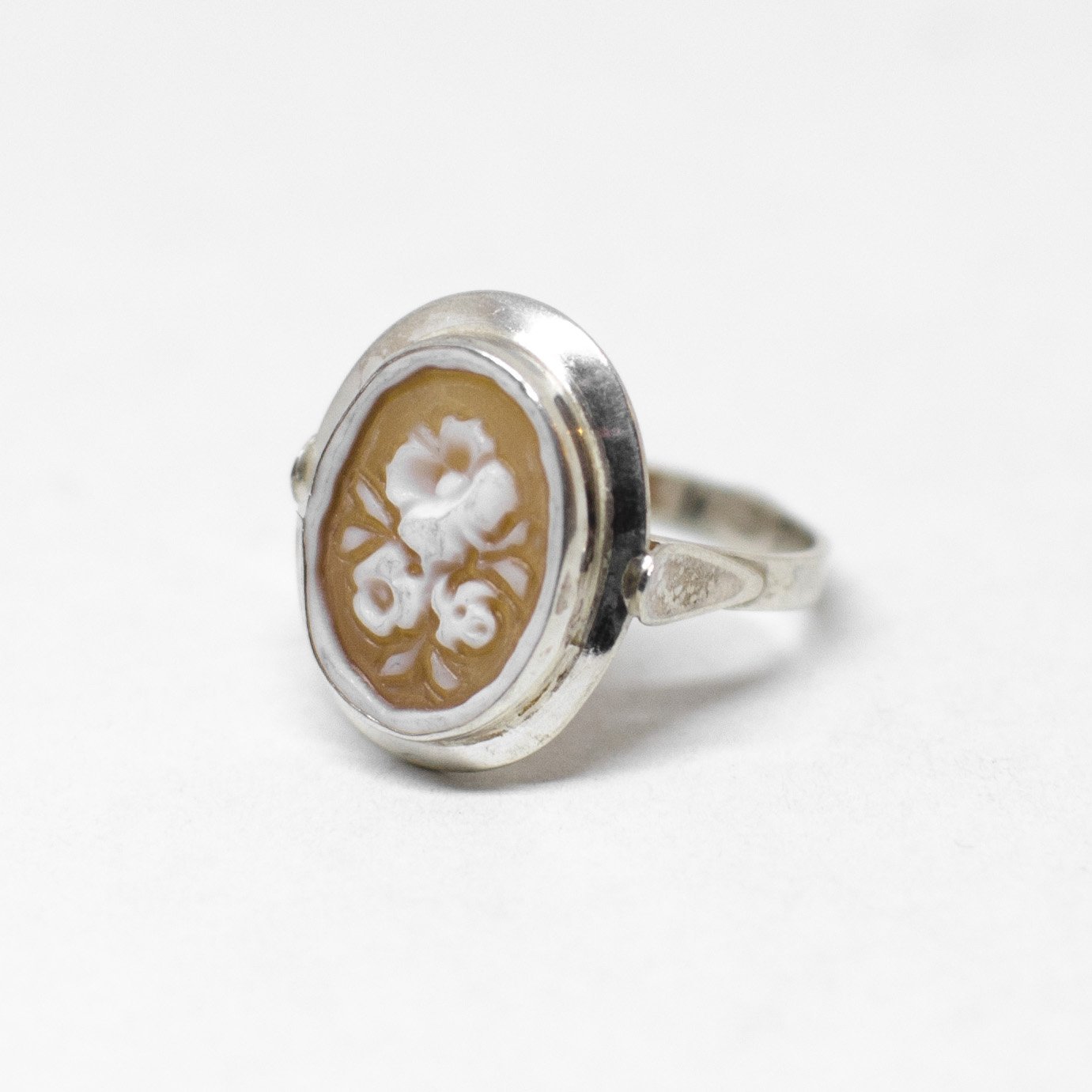 Cameo Ring Engraving Flowers (different styles)