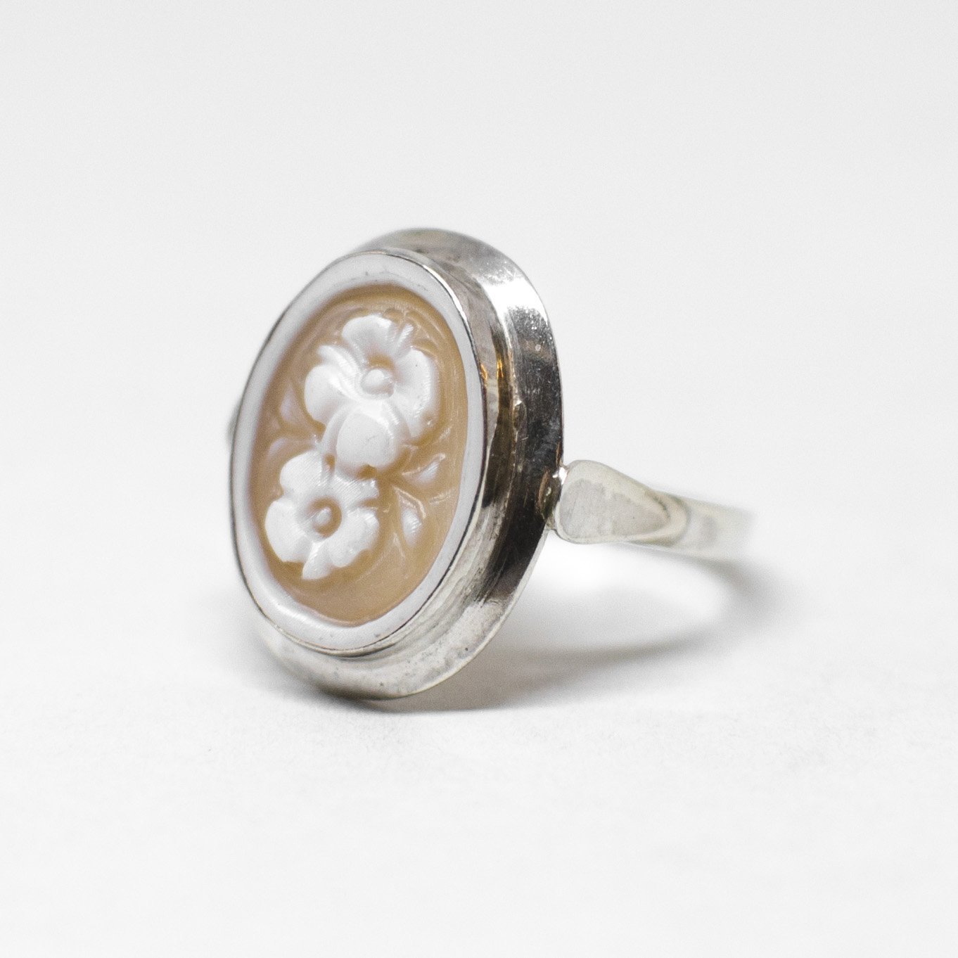 Cameo Ring Engraving Flowers (different styles)
