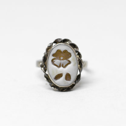 Anello Cammeo Incisione Inversa Fiori