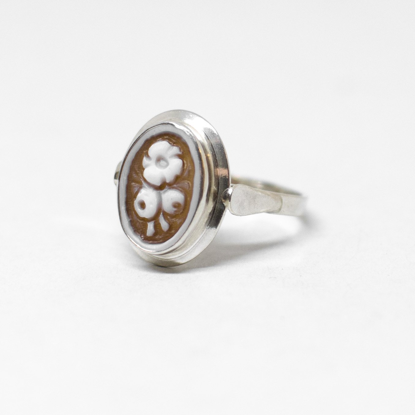Cameo Ring Engraving Flowers (different styles)