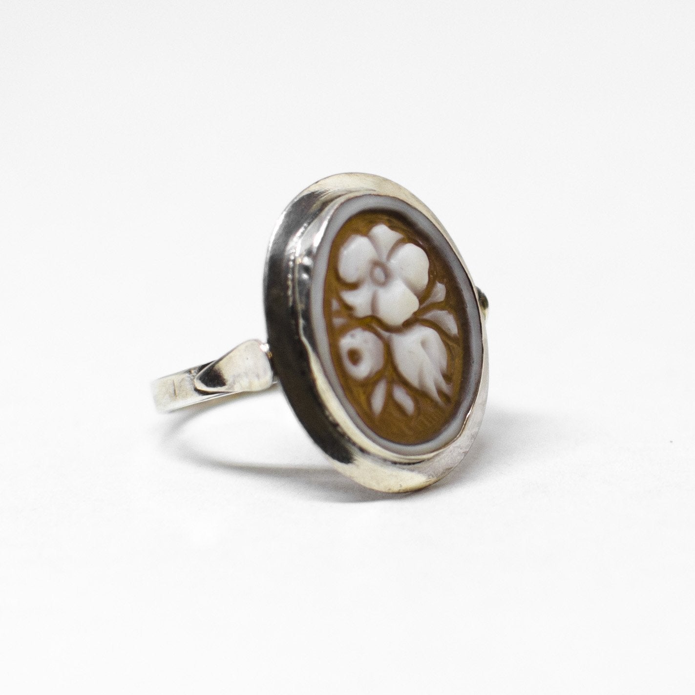 Cameo Ring Engraving Flowers (different styles)