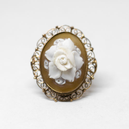 Embossed flower cameo ring
